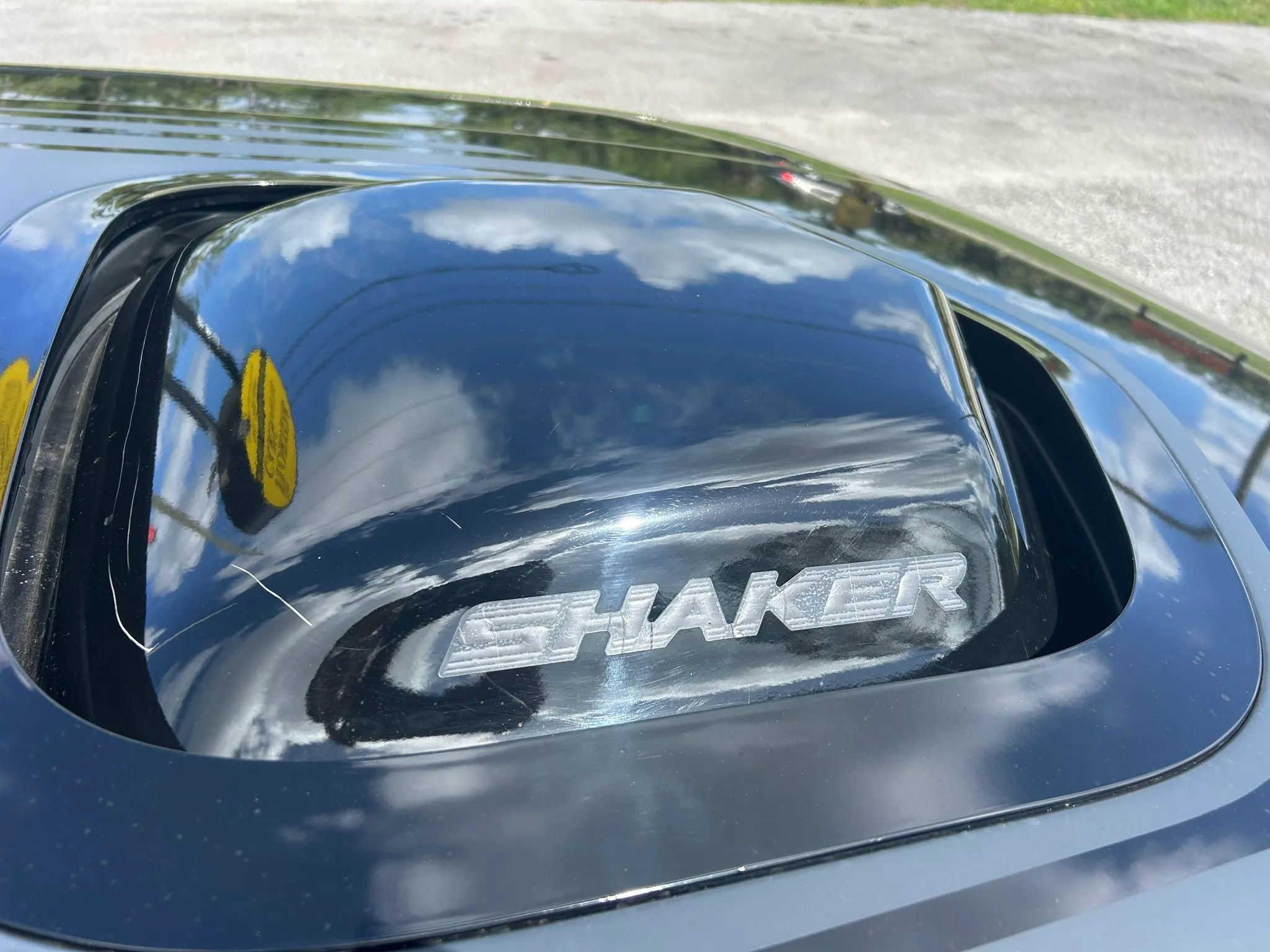 Used 2018 Dodge Challenger R/T Plus RWD image 14