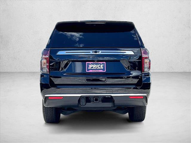 Used 2023 Chevrolet Suburban LS RWD image 4