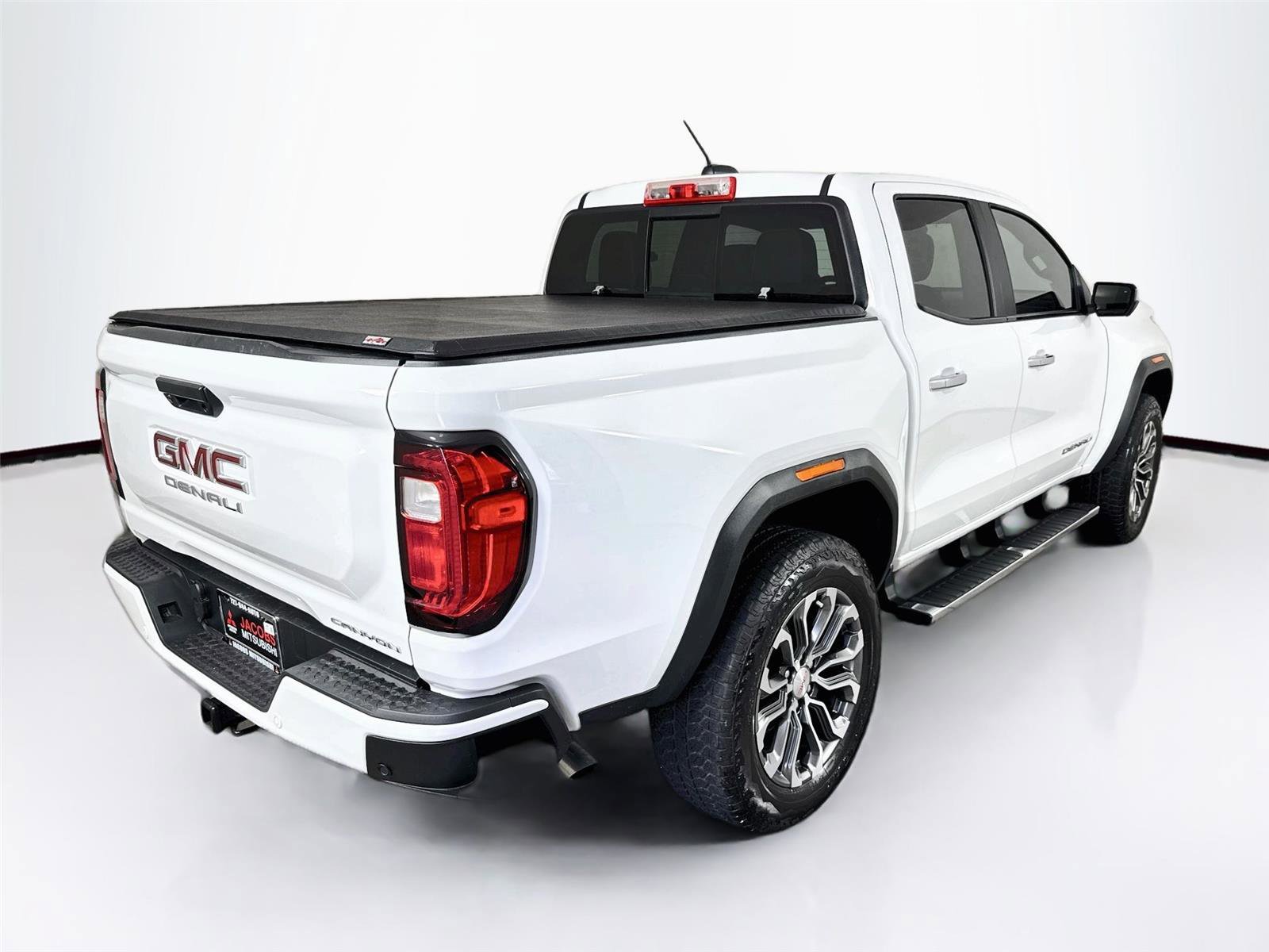 Used 2023 GMC Canyon Denali AWD/4WD image 38