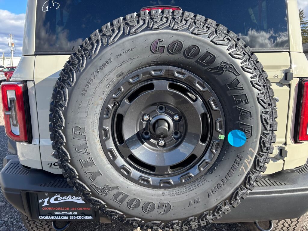 New 2025 Ford Bronco Badlands w/ Sasquatch Package image 8