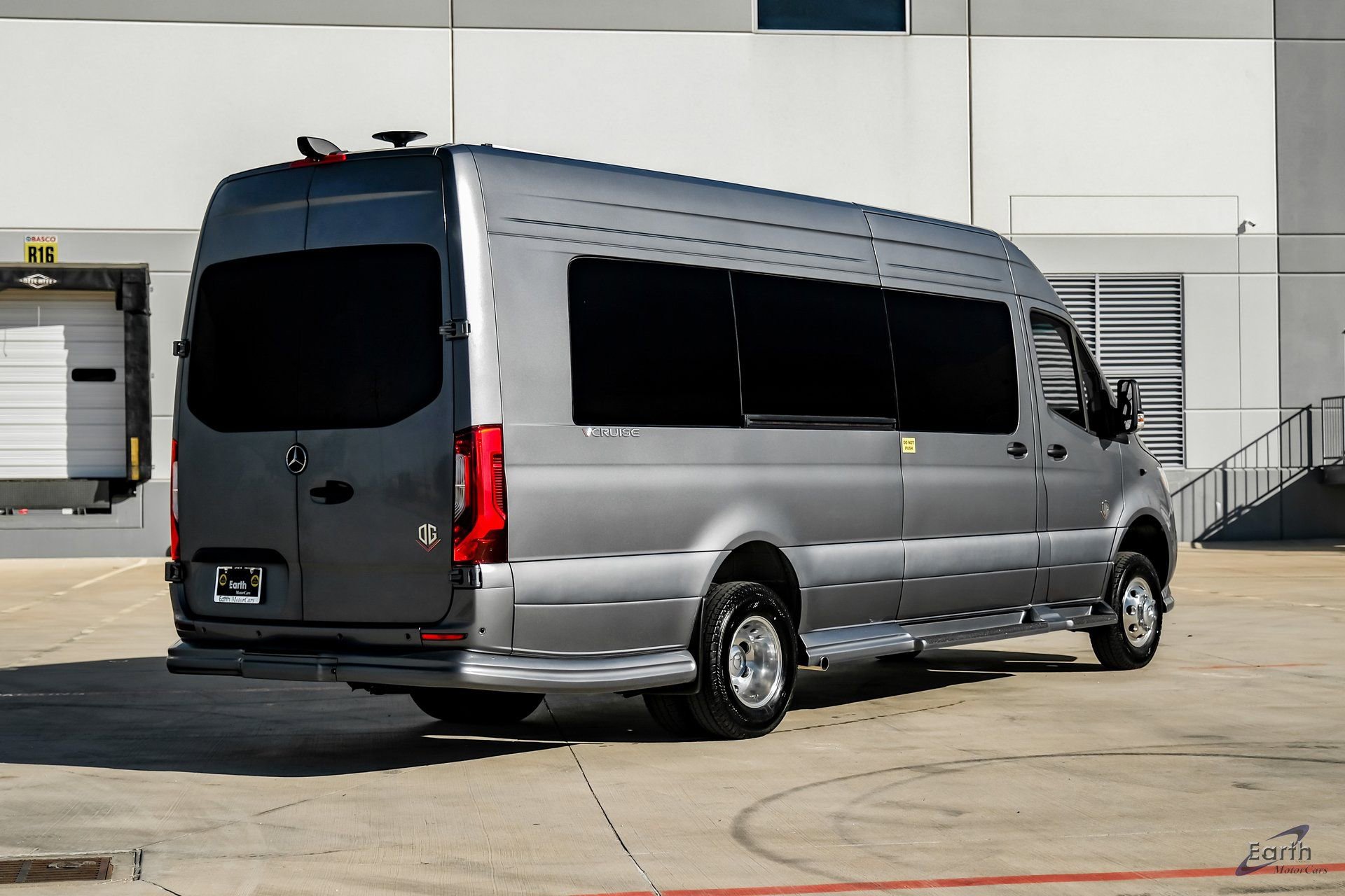 Used 2025 Mercedes-Benz Sprinter 3500 image 13