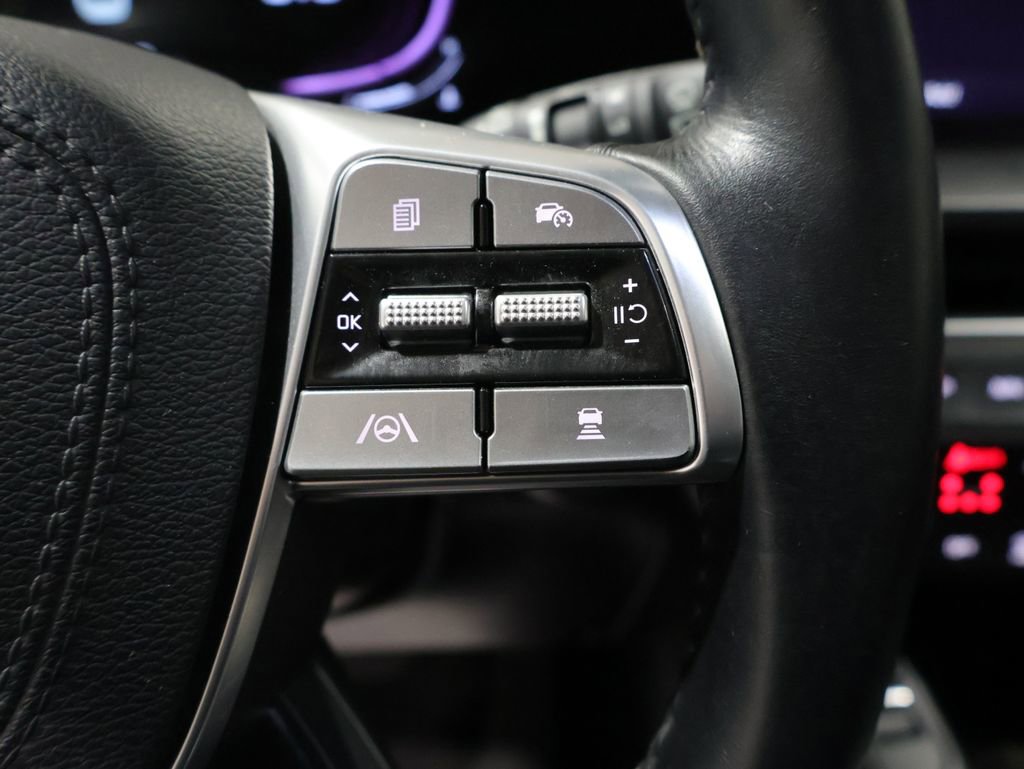 Used 2025 Kia Telluride S AWD/4WD image 38