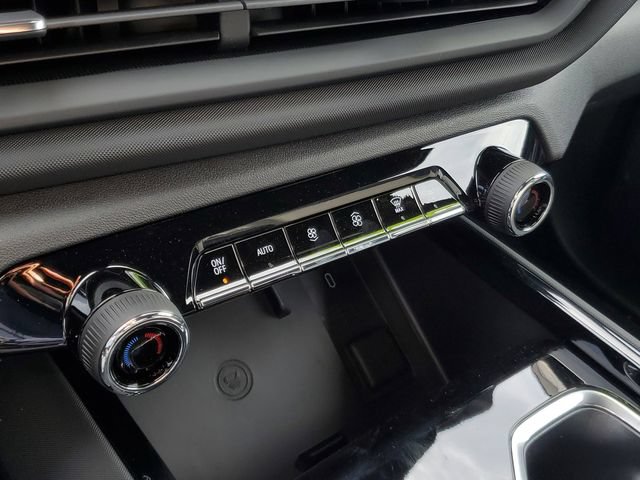 New 2026 Chevrolet Silverado EV LT w/ Plus Package AWD/4WD image 27
