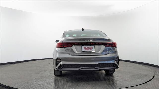 Used 2024 Kia Forte LXS FWD image 7