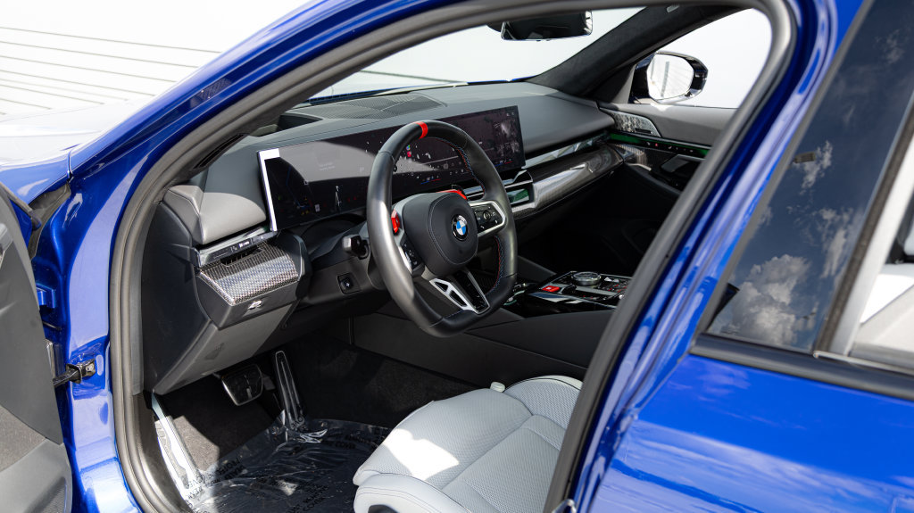 Used 2026 BMW M5 Touring AWD/4WD image 29
