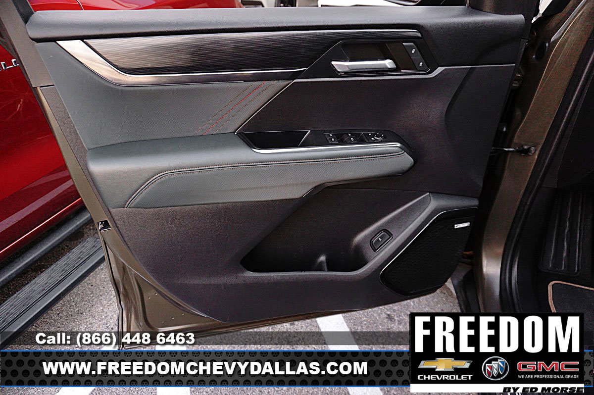 Used 2024 GMC Acadia AT4 w/ Super Cruise Package image 31