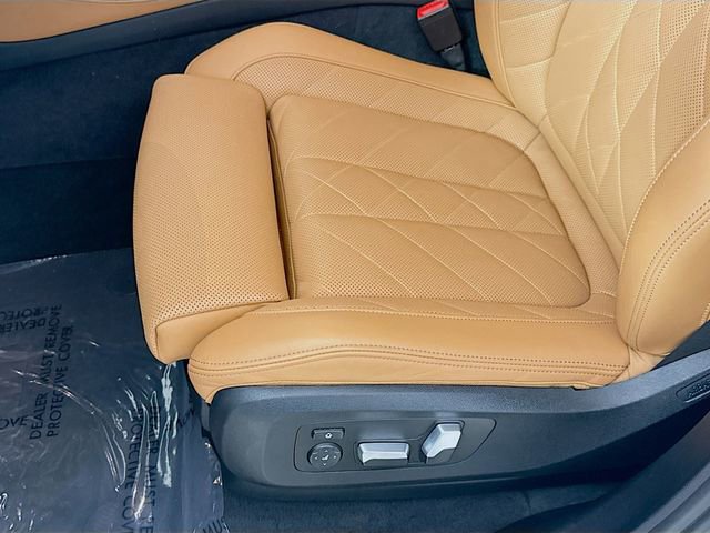 Used 2024 BMW X5 xDrive40i w/ M Sport Package AWD/4WD image 20