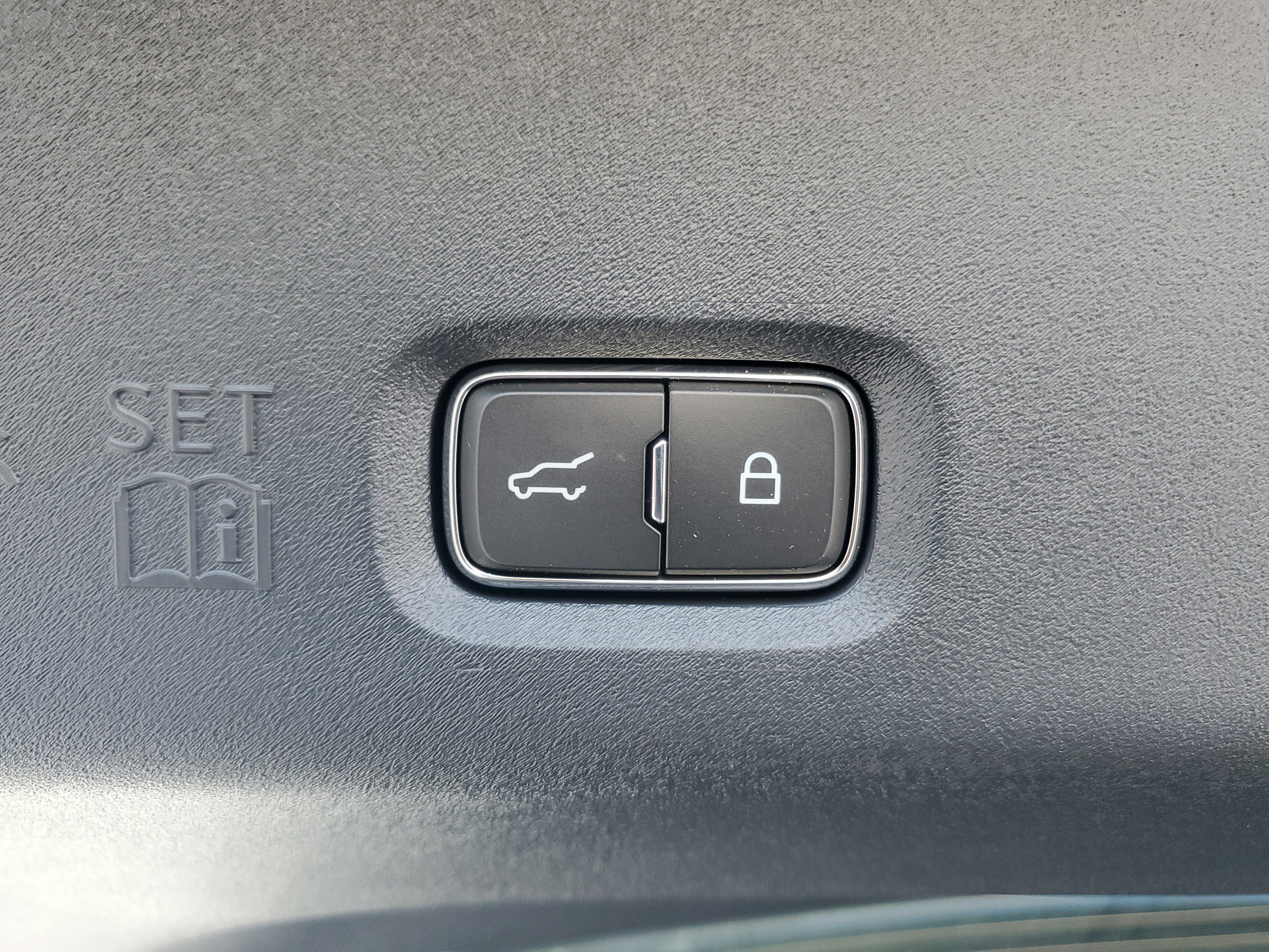 New 2026 Lincoln Navigator Reserve w/ Jet Appearance Package AWD/4WD image 35