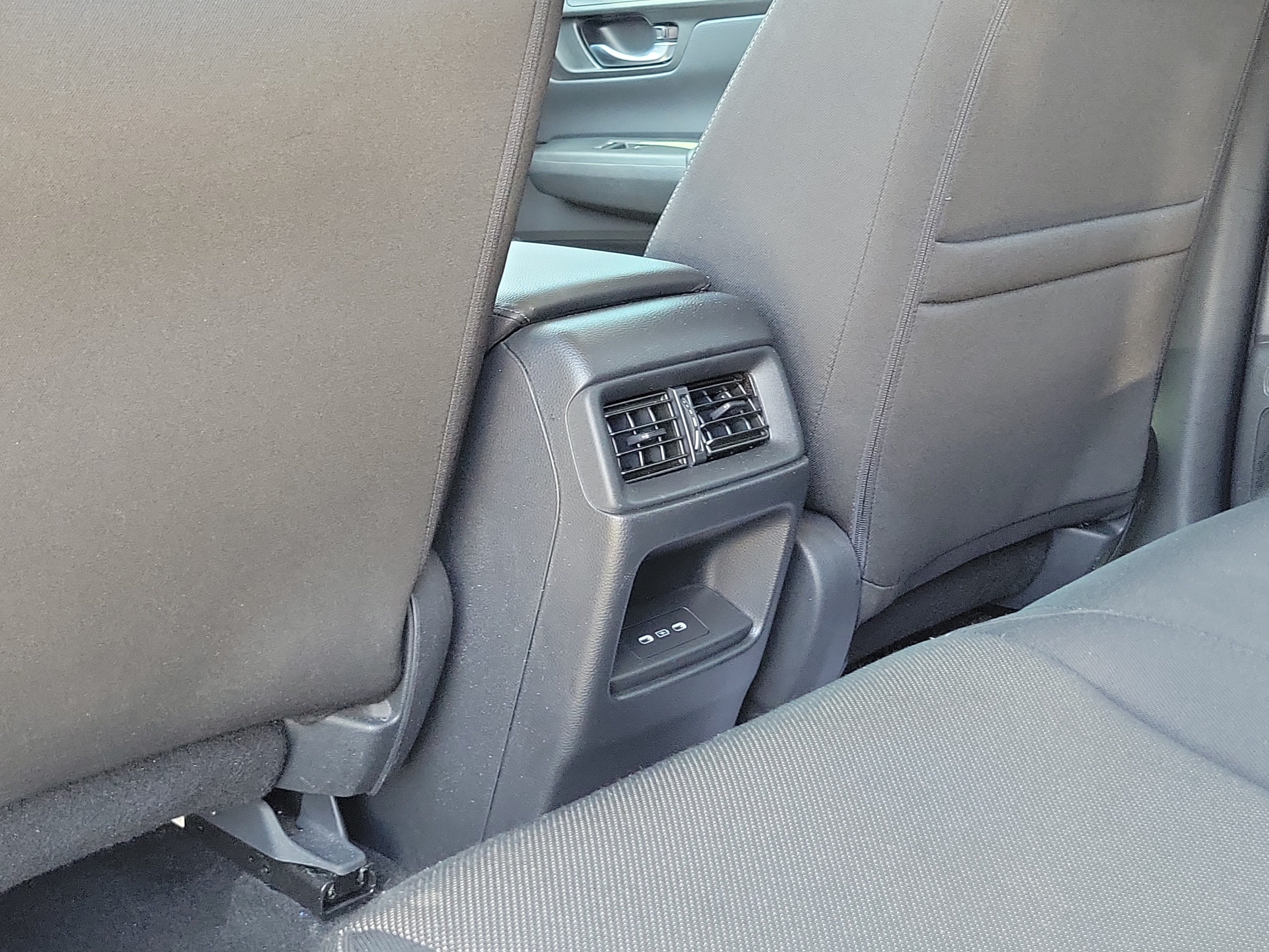 Used 2024 Honda CR-V EX image 13