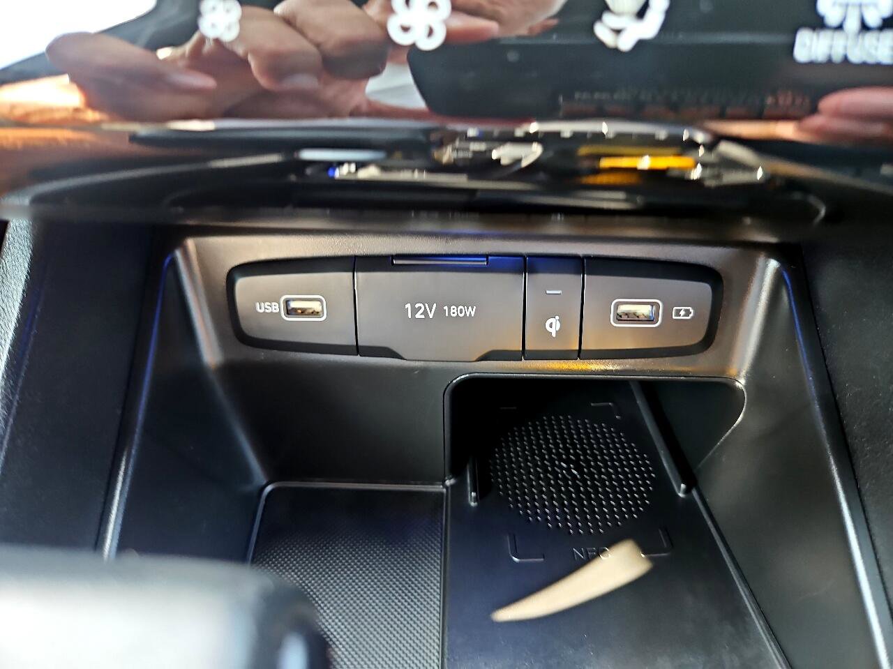 Used 2022 Hyundai Santa Cruz Limited image 36