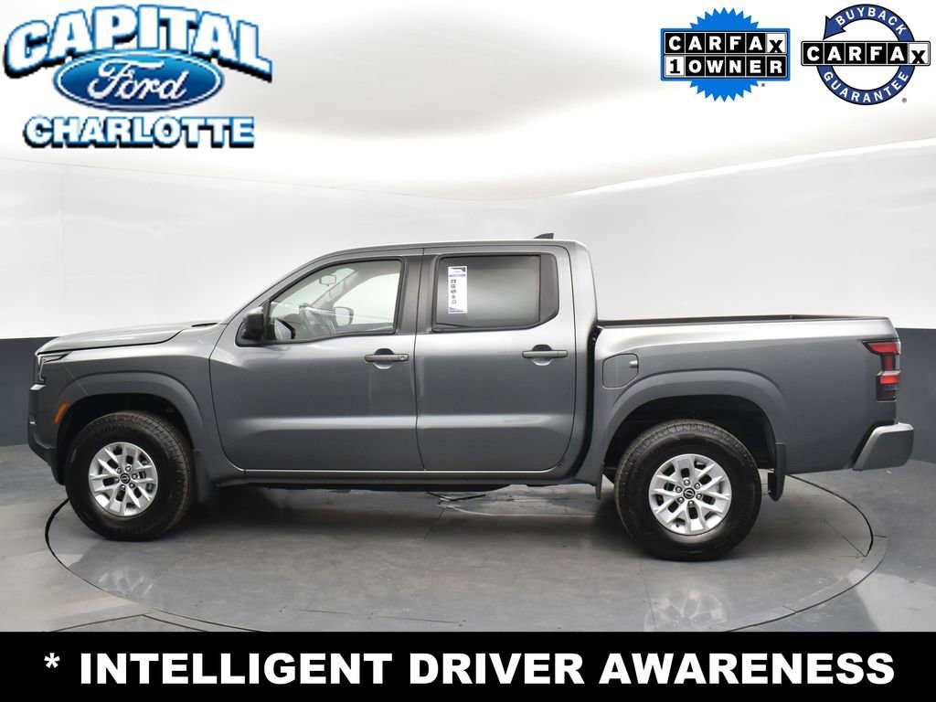 Used 2024 Nissan Frontier SV image 5