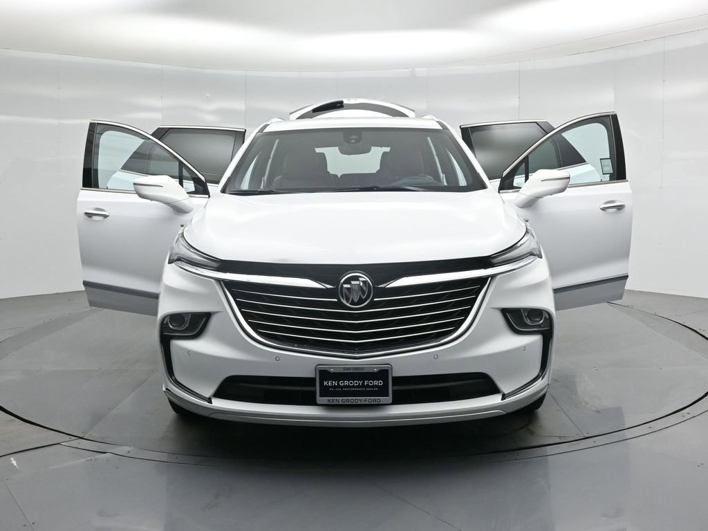 Used 2024 Buick Enclave Premium image 35