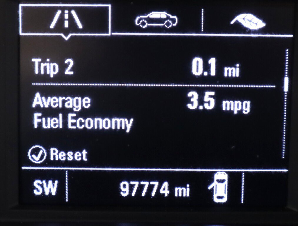 Used 2018 Chevrolet Cruze LS image 12