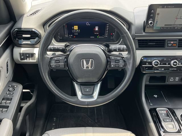 Used 2023 Honda Pilot Elite image 19