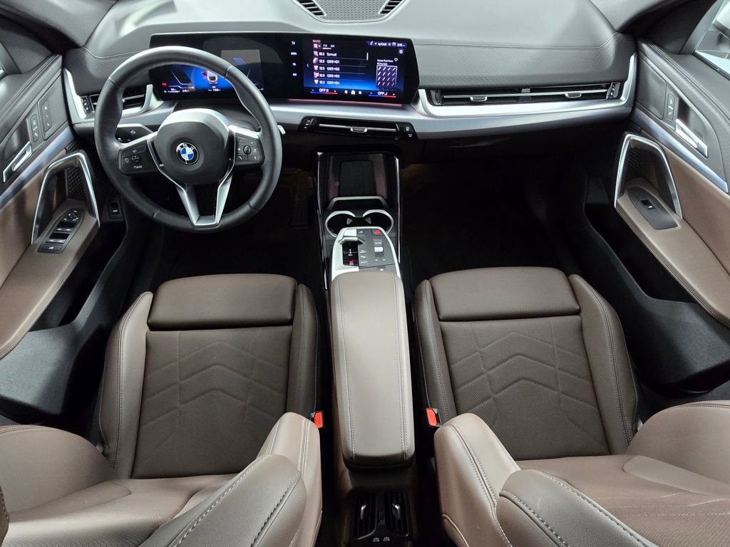 Certified 2025 BMW X2 xDrive28i w/ Convenience Package image 19