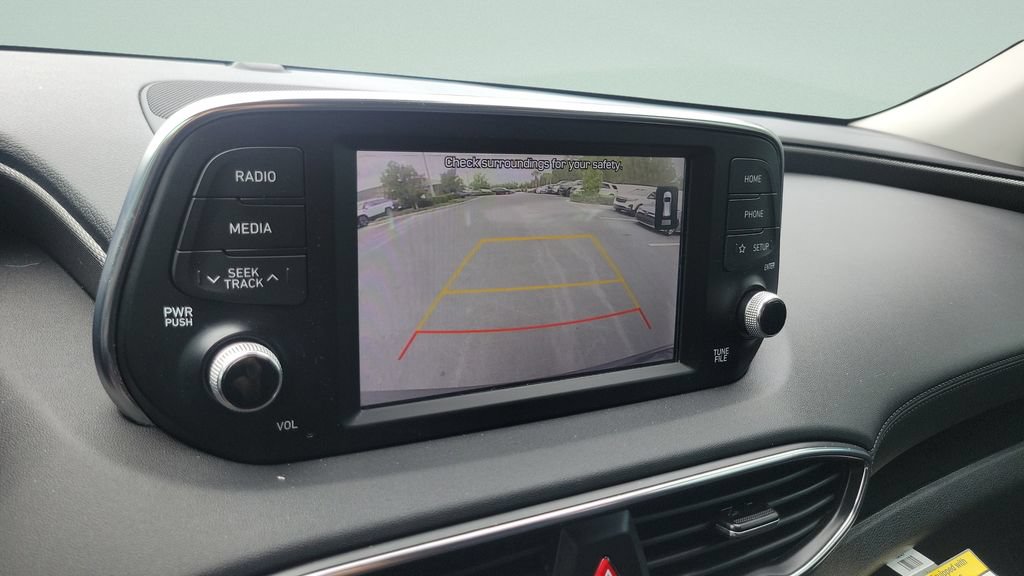Used 2020 Hyundai Santa Fe SEL FWD image 17