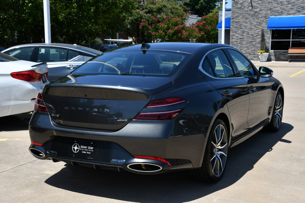 Used 2025 Genesis G70 2.5T image 5
