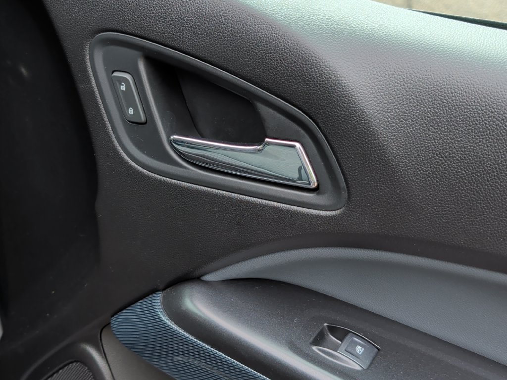 Used 2019 Chevrolet Colorado Z71 AWD/4WD image 36