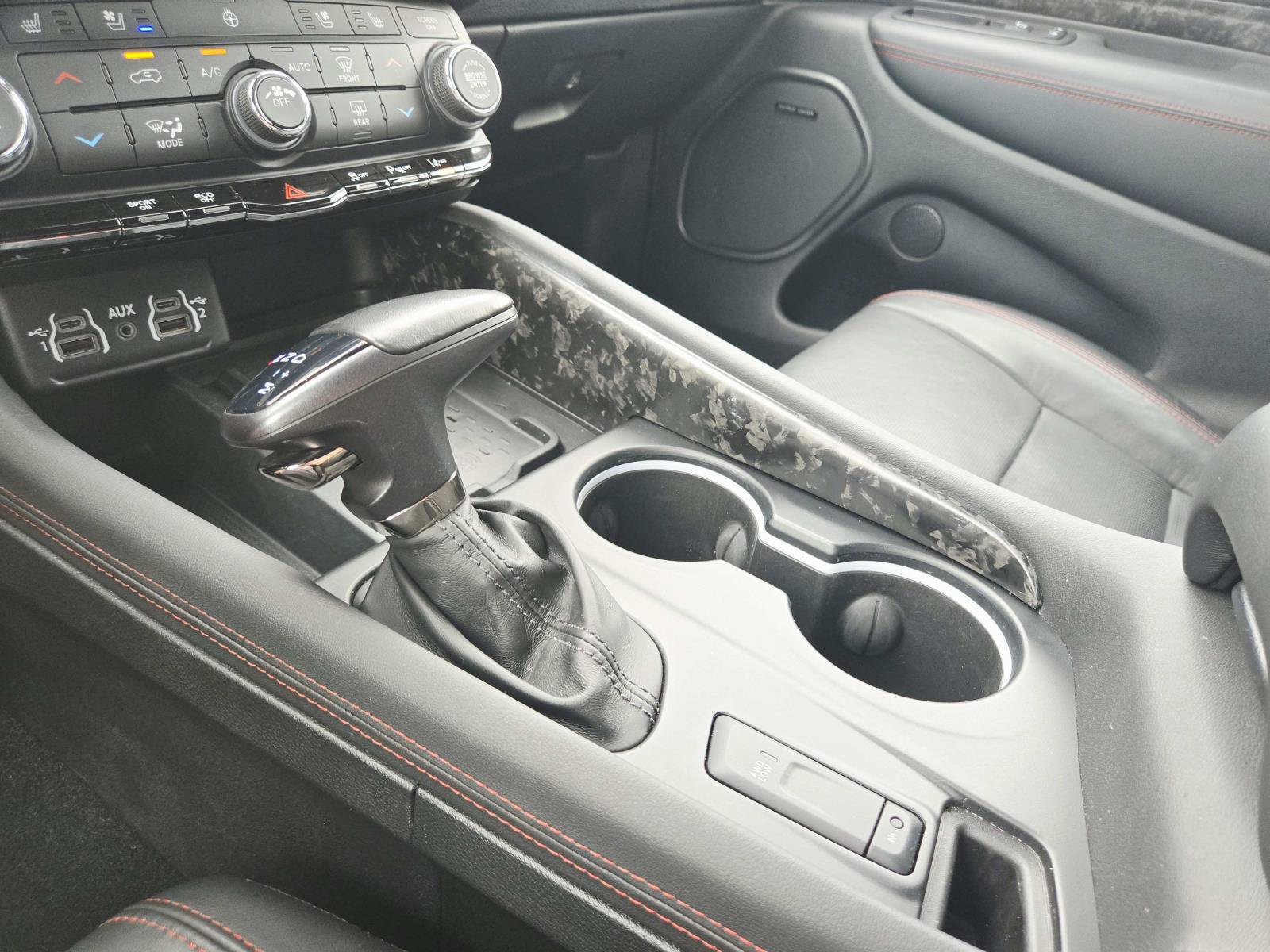 Used 2025 Dodge Durango R/T AWD/4WD image 39