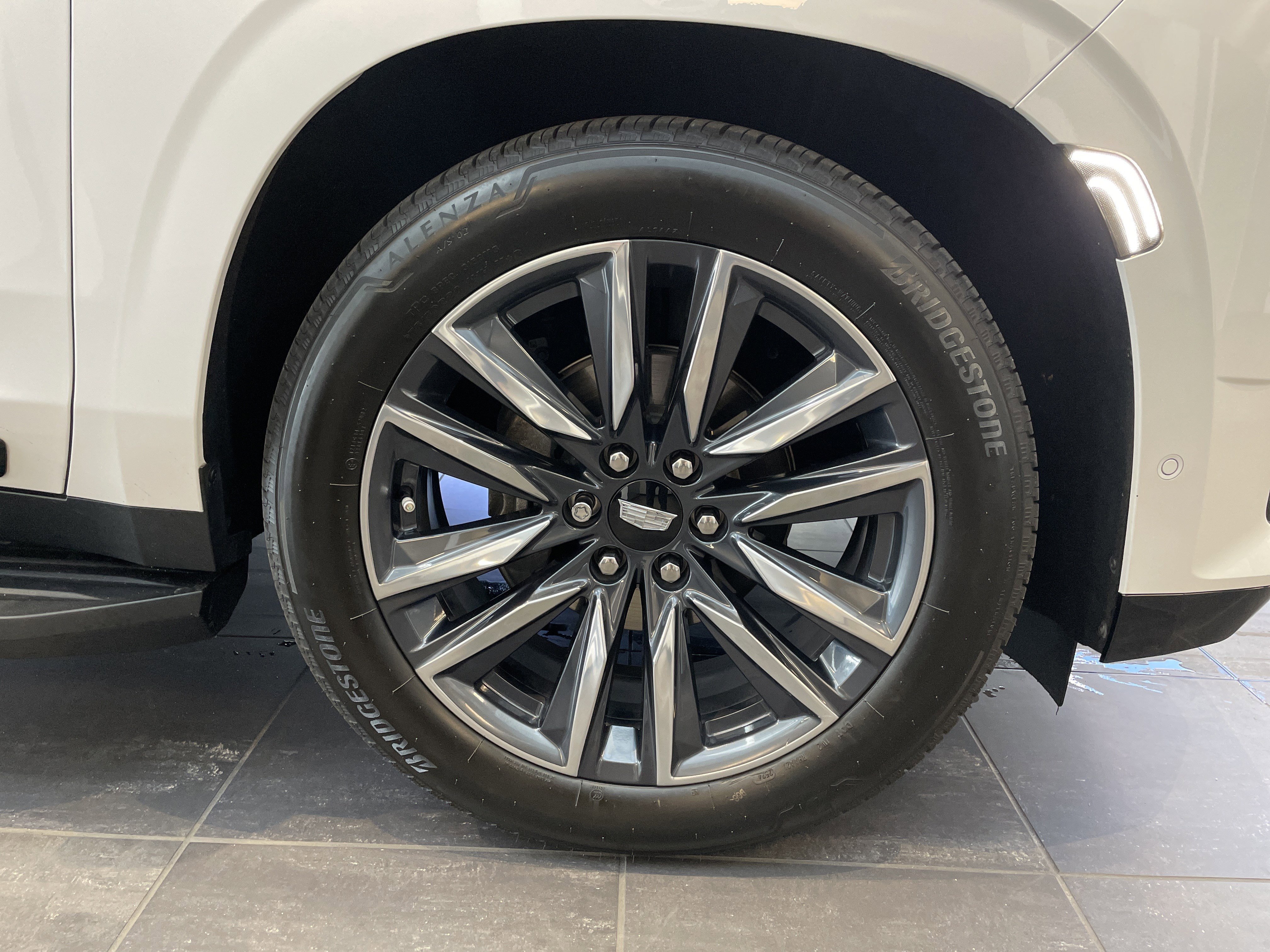 Used 2023 Cadillac Escalade Sport Platinum image 12