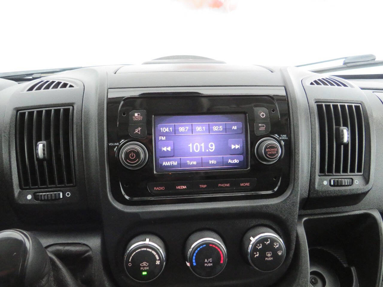 Used 2021 RAM ProMaster 1500 w/ Convenience Group image 16