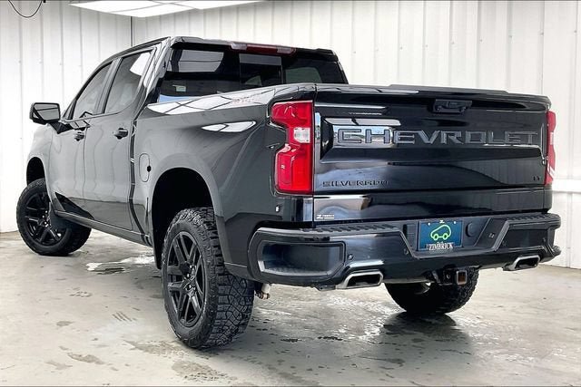 Certified 2024 Chevrolet Silverado 1500 LT Trail Boss w/ LT Trail Boss Premium Package AWD/4WD image 11