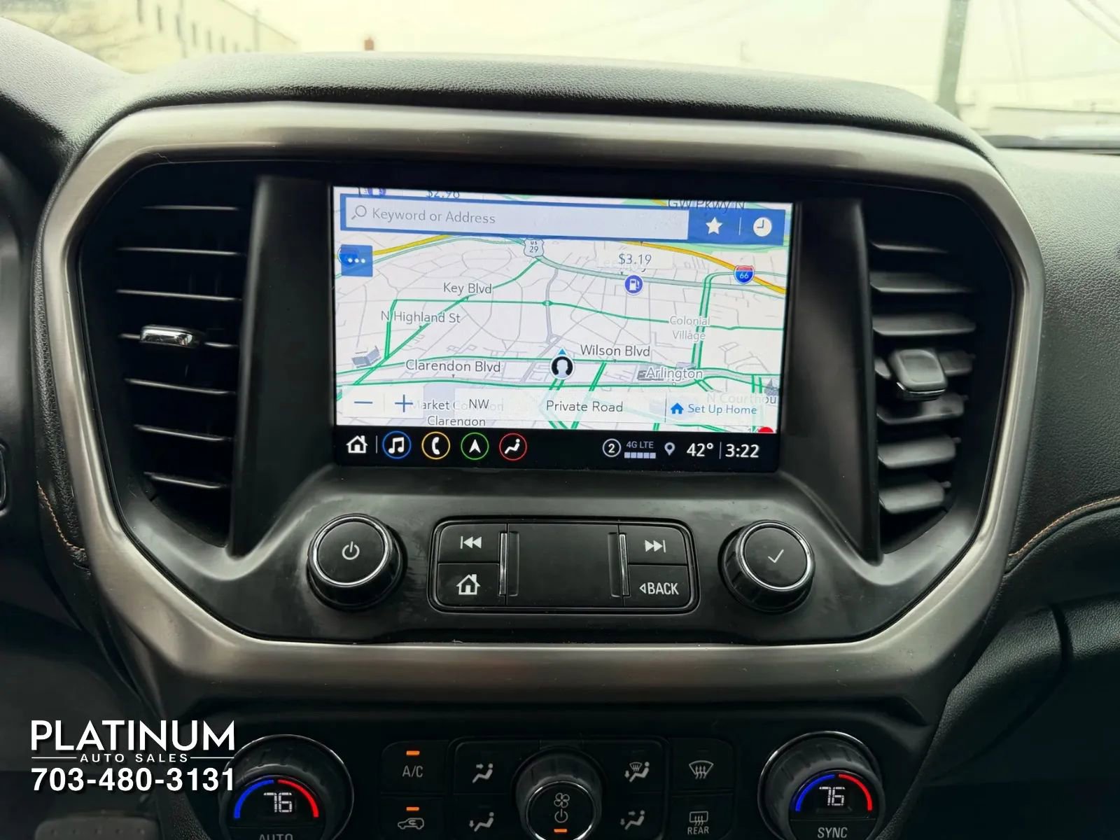 Used 2022 GMC Acadia AT4 w/ Preferred Package image 9