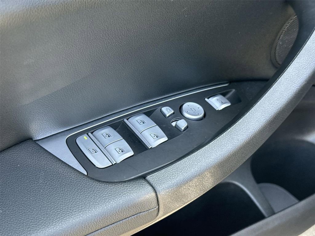 Used 2024 BMW X3 sDrive30i image 23