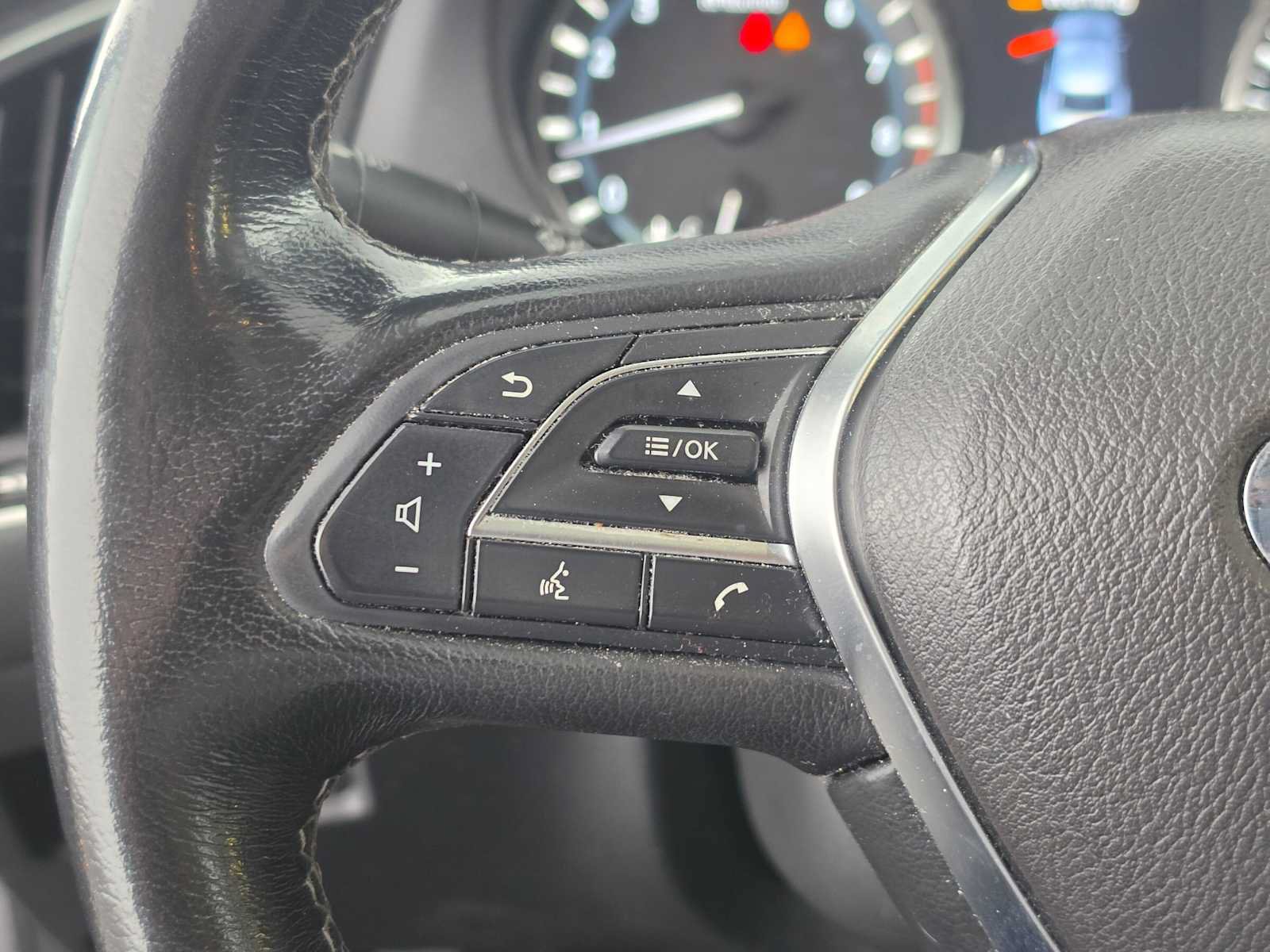 Used 2019 INFINITI Q50 Luxe RWD image 29