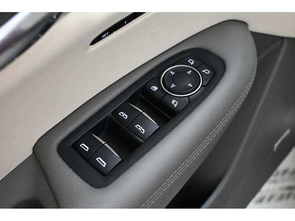 Used 2024 Cadillac XT6 Premium Luxury w/ Technology Package AWD/4WD image 35