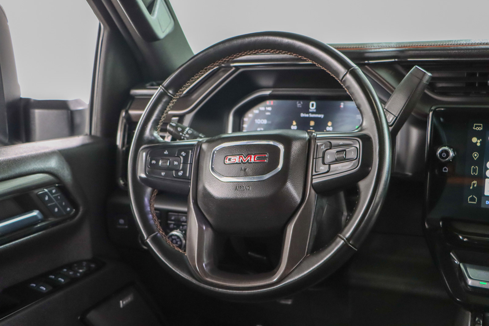 Used 2024 GMC Sierra 2500 AT4 w/ AT4 Premium Plus Package image 13