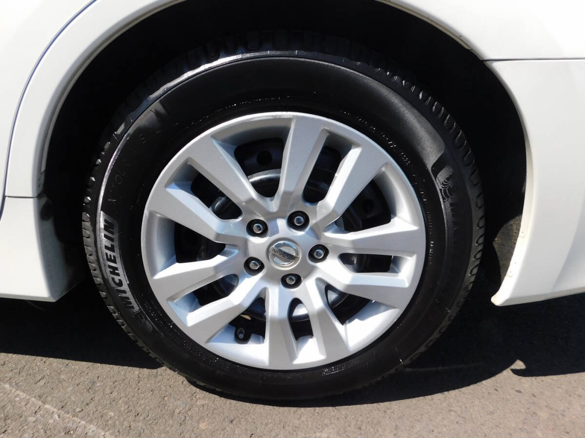 Used 2016 Nissan Altima 2.5 S w/ Power Driver Seat Package FWD image 22