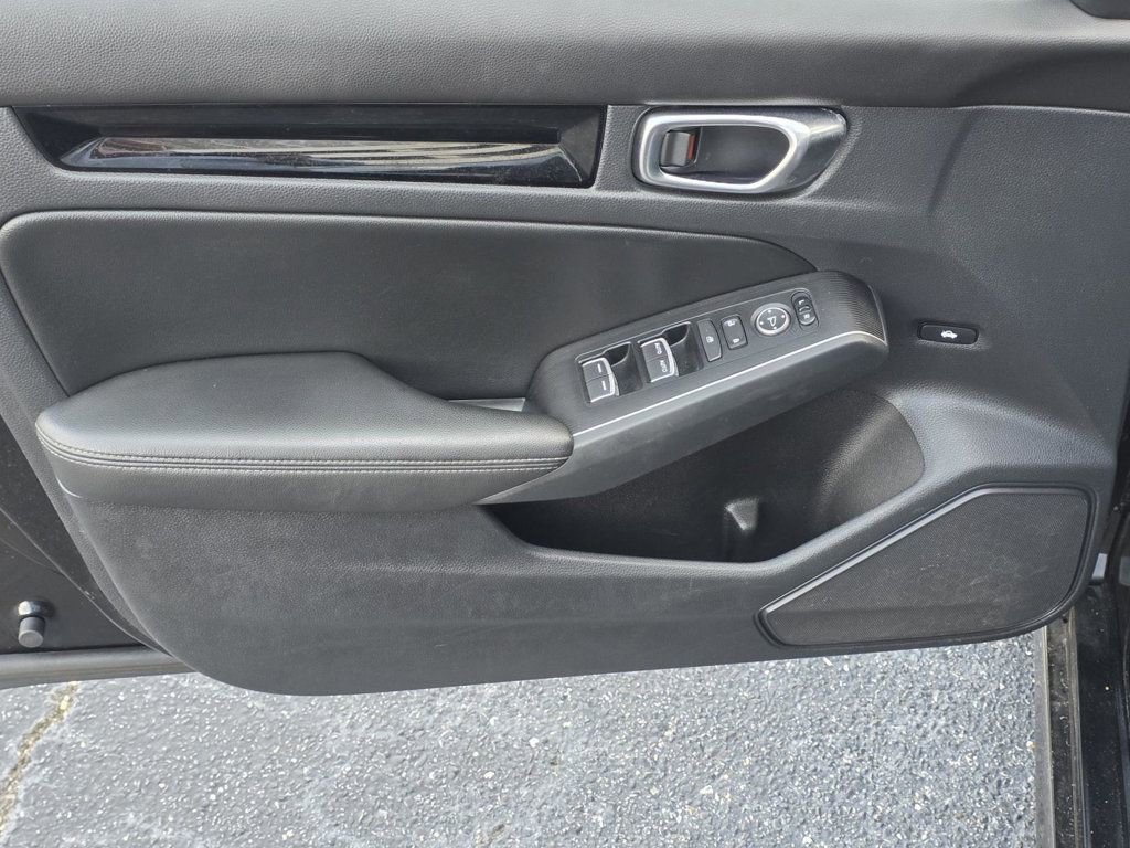 Used 2022 Honda Civic Touring image 33