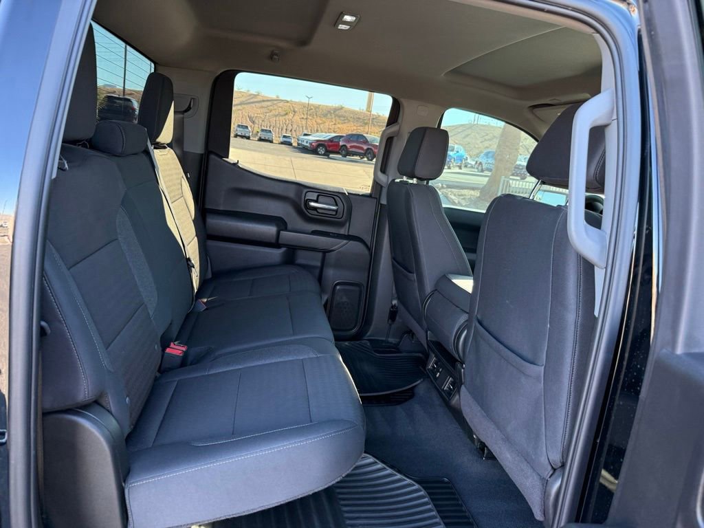 Used 2025 Chevrolet Silverado 1500 Custom image 16