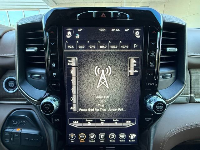 Used 2019 RAM 3500 Limited AWD/4WD image 31