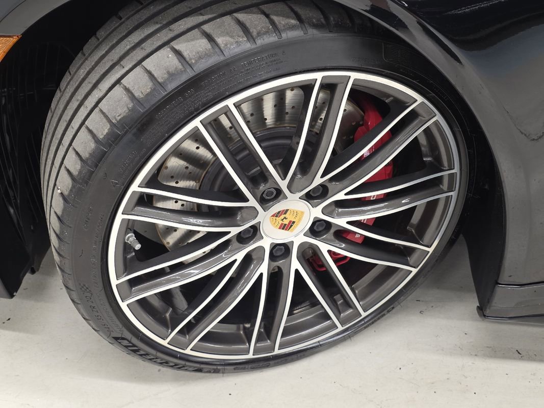 Used 2018 Porsche 911 Turbo AWD/4WD image 64