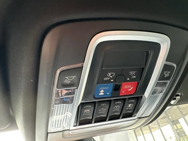 Used 2023 RAM 1500 Big Horn AWD/4WD image 13