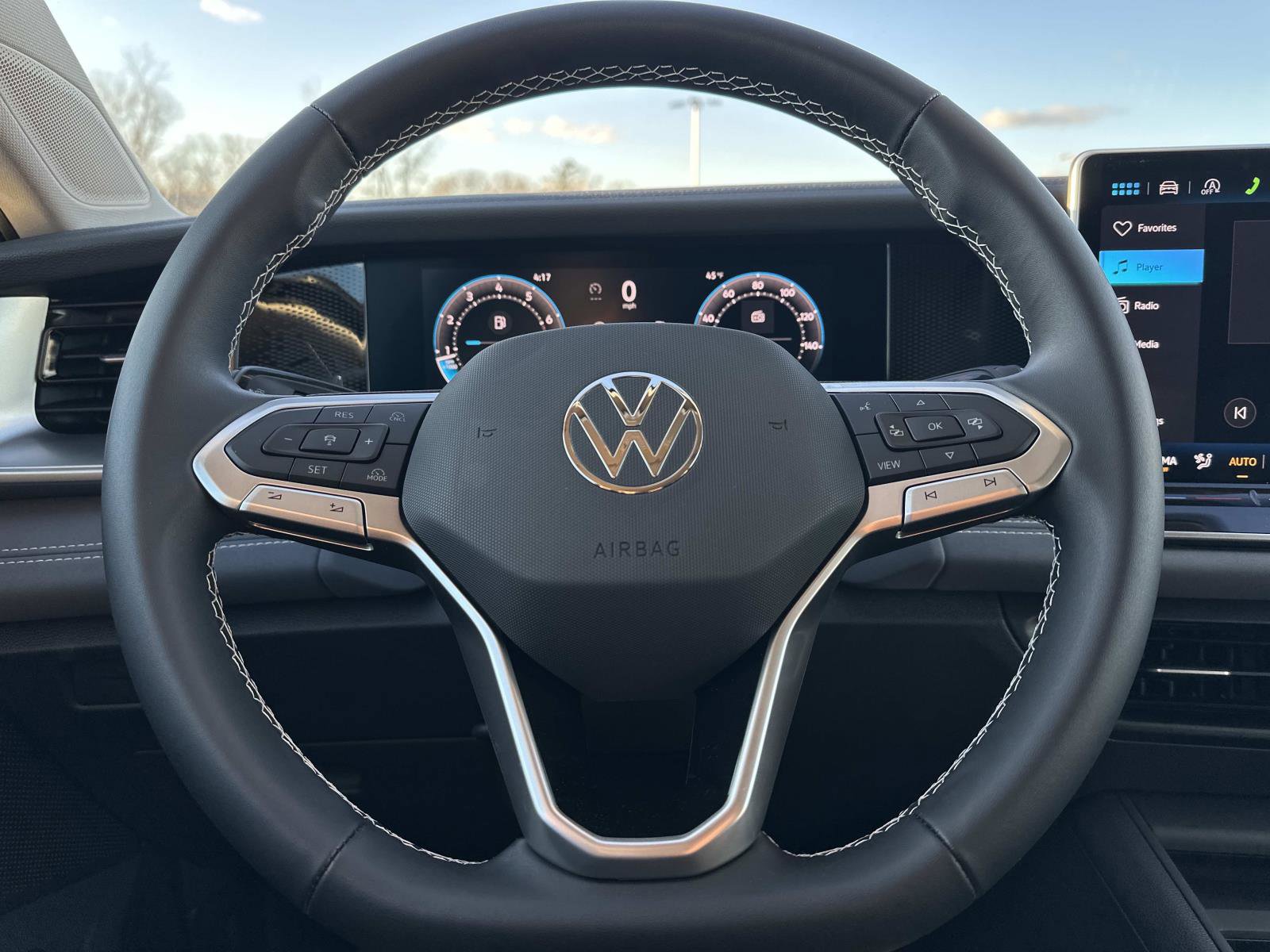 New 2026 Volkswagen Tiguan SE image 20