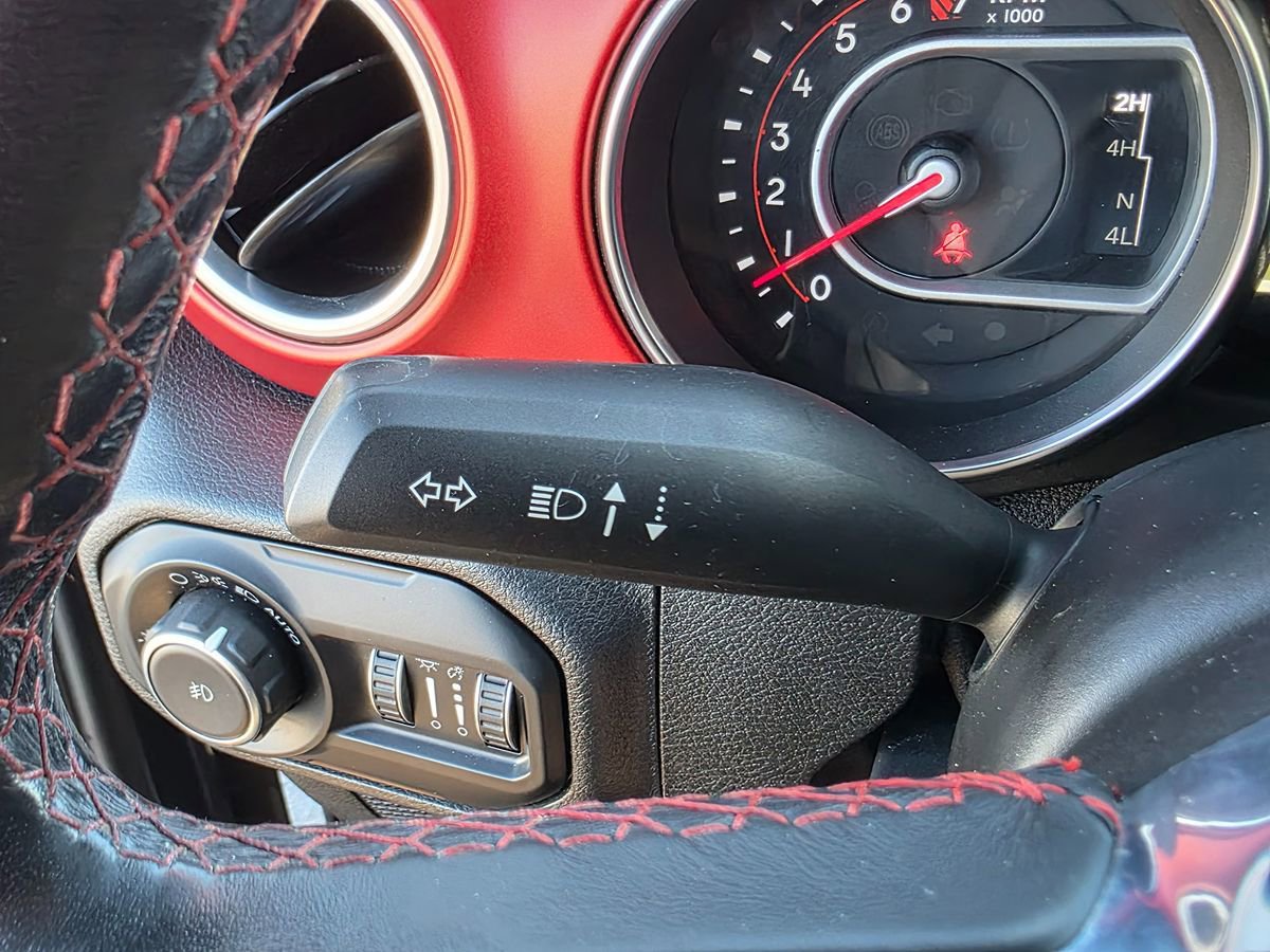 Used 2020 Jeep Wrangler Unlimited Rubicon AWD/4WD image 45