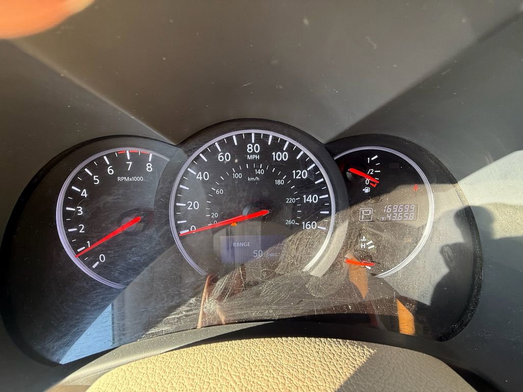 Used 2012 Nissan Quest LE image 17