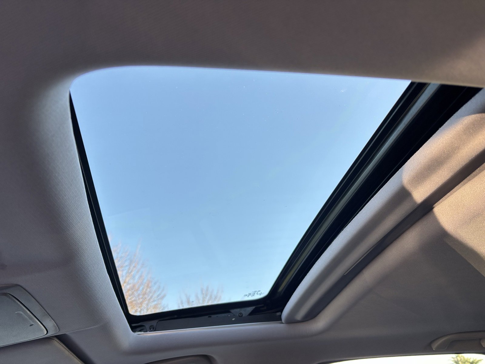 Used 2019 Honda CR-V EX-L image 5