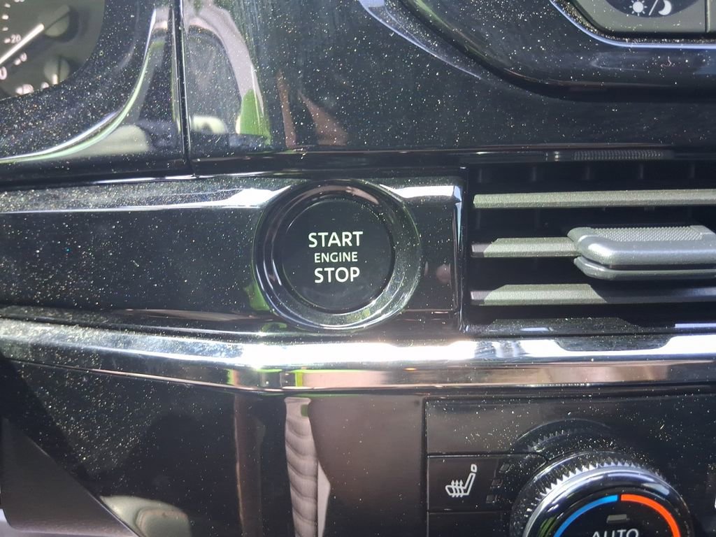 Used 2025 Nissan Pathfinder Rock Creek image 28