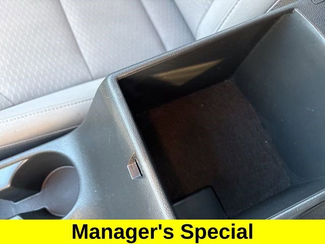 Used 2019 Hyundai Elantra SE image 25