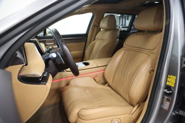 Used 2023 Genesis G90 3.5T AWD/4WD image 23