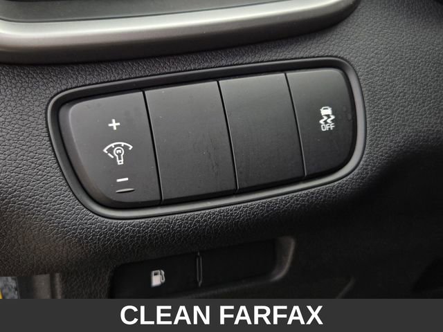 Used 2018 Kia Sorento LX image 19