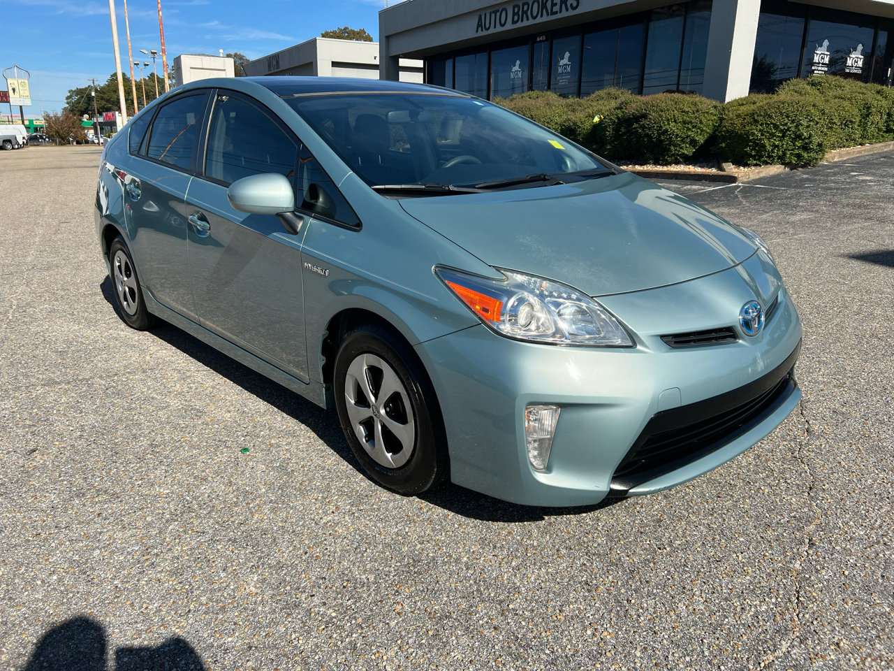 Used 2015 Toyota Prius Five image 19