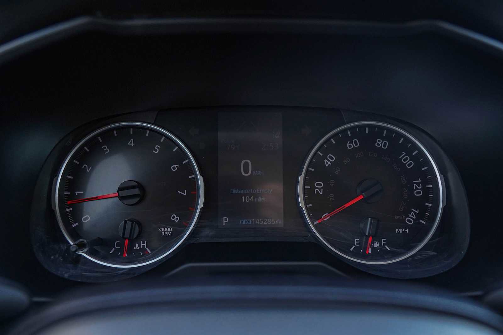 Used 2021 Toyota RAV4 LE image 15