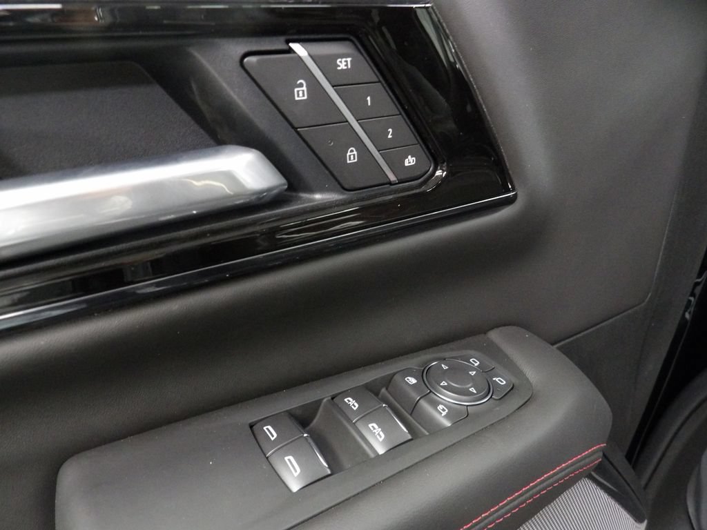 Used 2026 GMC Yukon AT4 Ultimate AWD/4WD image 62