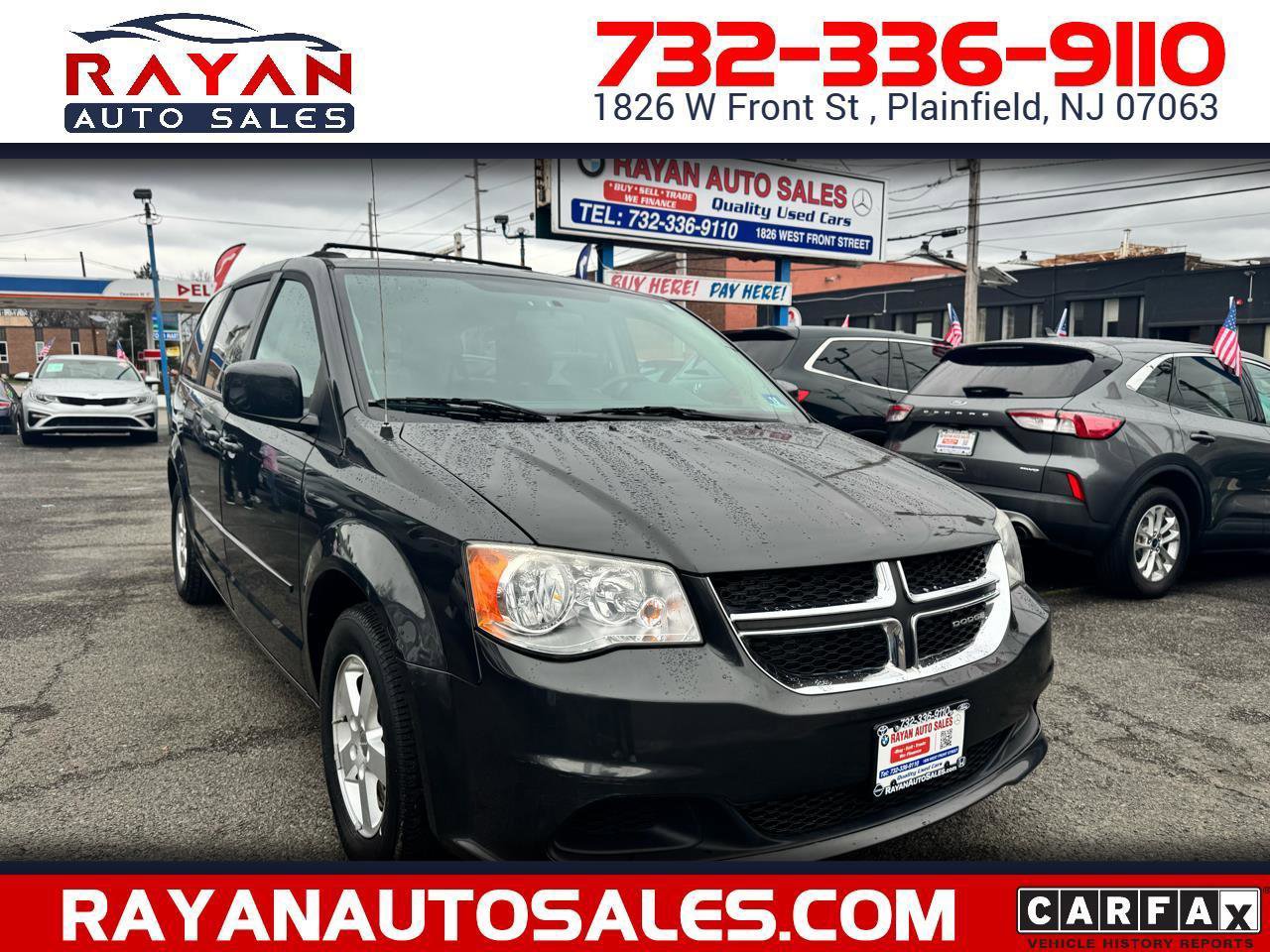 Used 2012 Dodge Grand Caravan SXT image 1