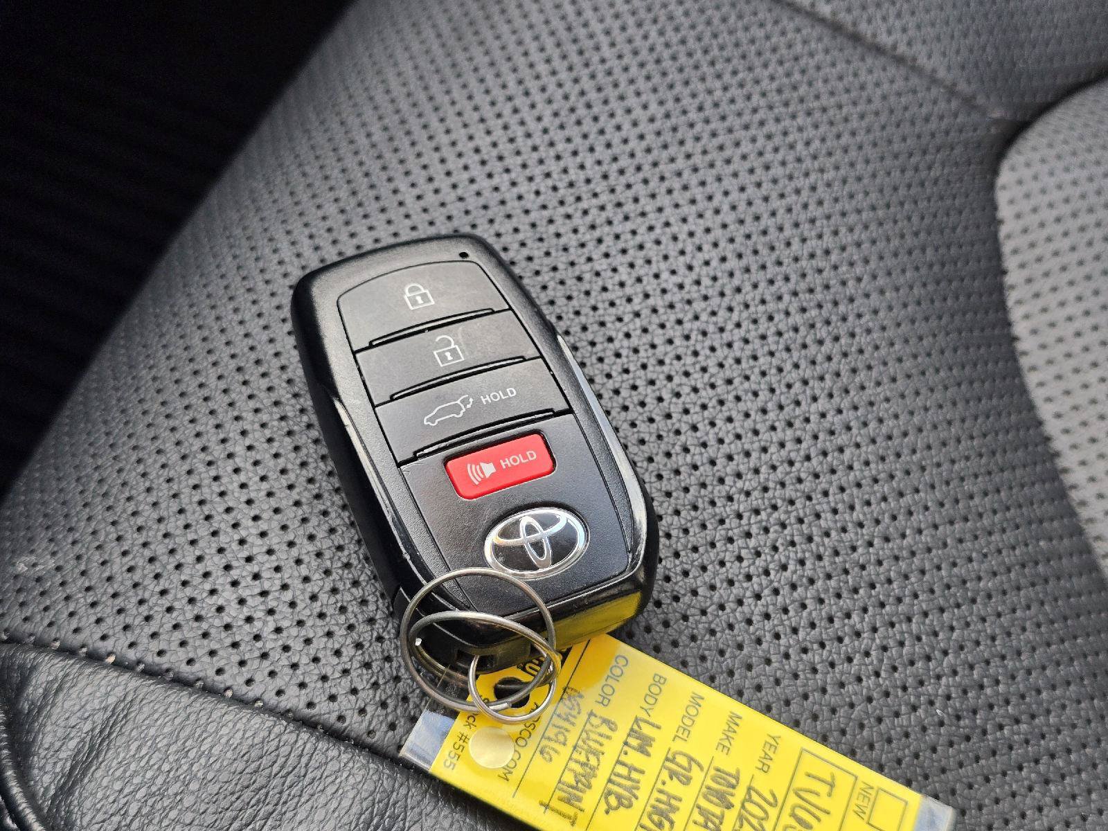 Used 2025 Toyota Grand Highlander AWD Hybrid image 34